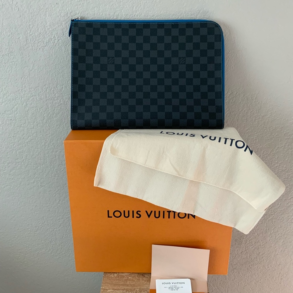 Louis Vuitton Pochette